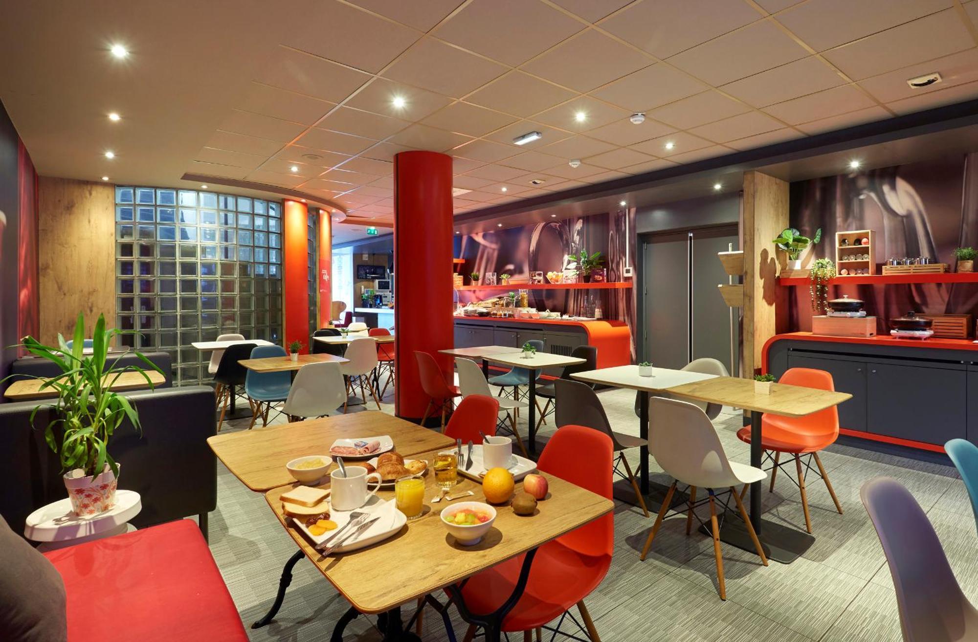Отель Ibis Lorient Centre Gare Экстерьер фото