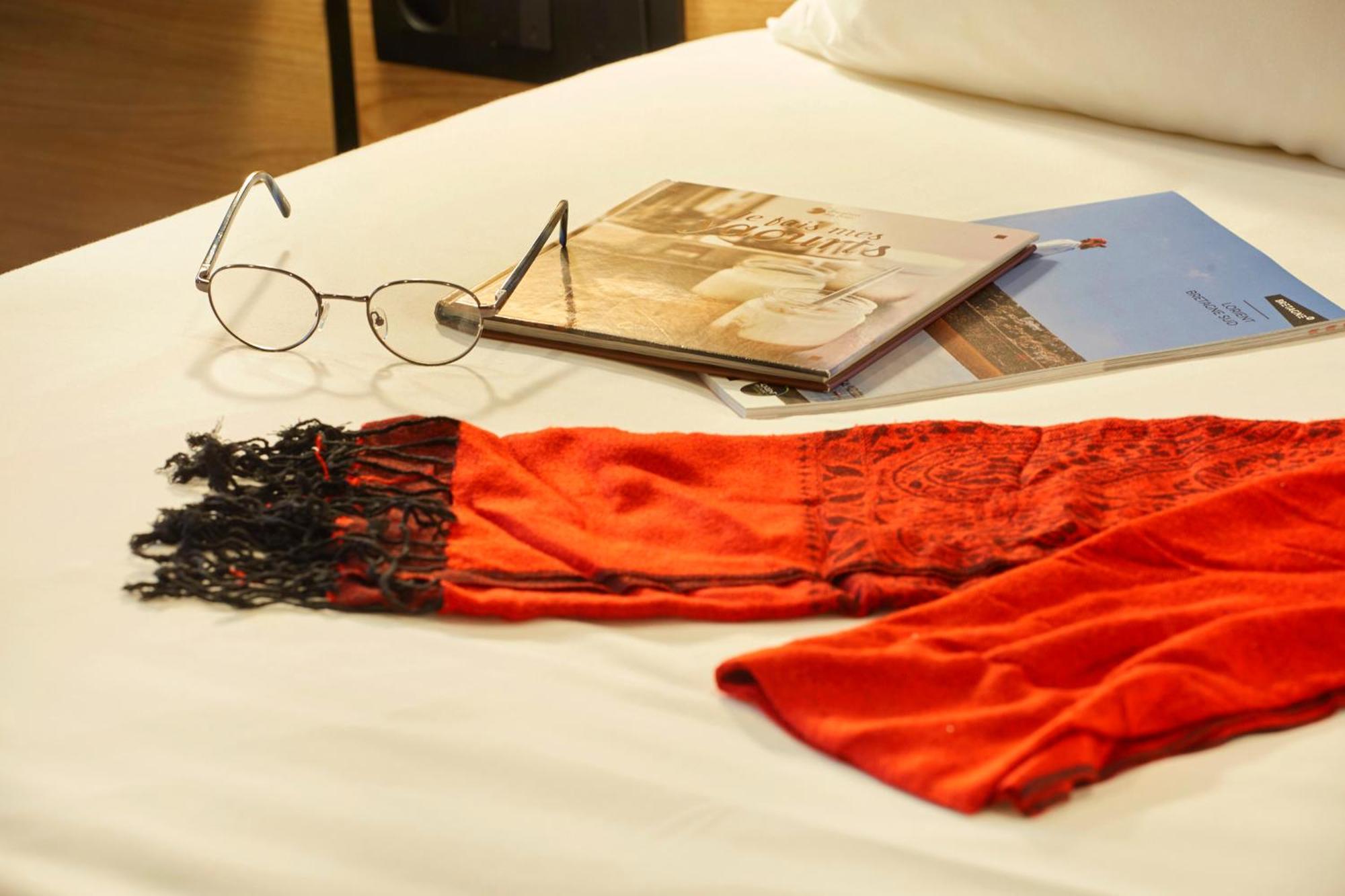 Отель Ibis Lorient Centre Gare Экстерьер фото